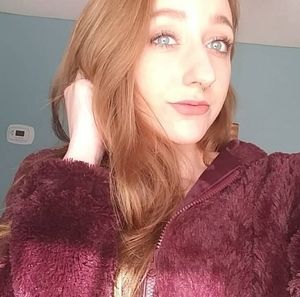 Meet your Posher, Raeshelle